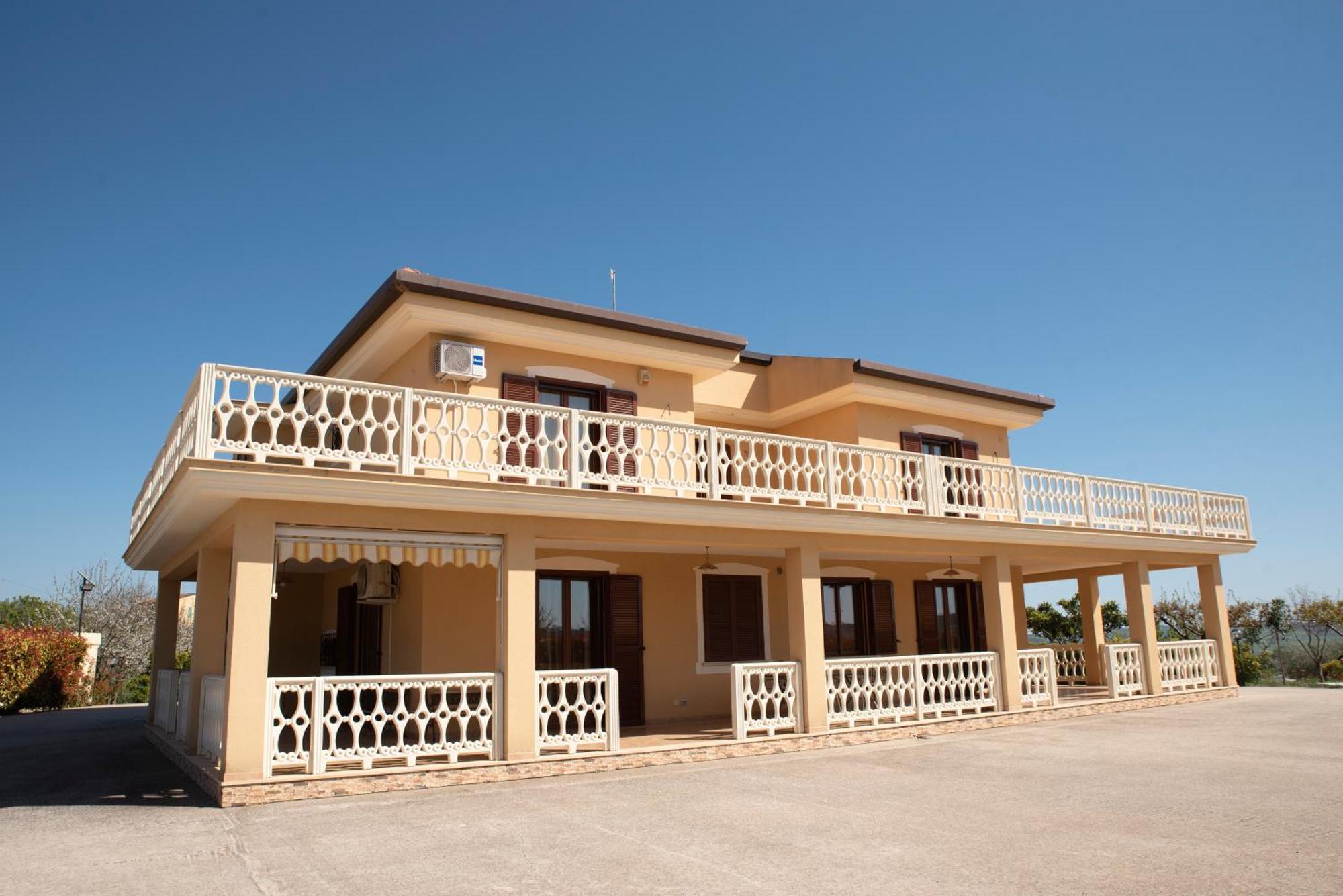 B&B La Terrazza Degli Scrittori Racalmuto Eksteriør billede