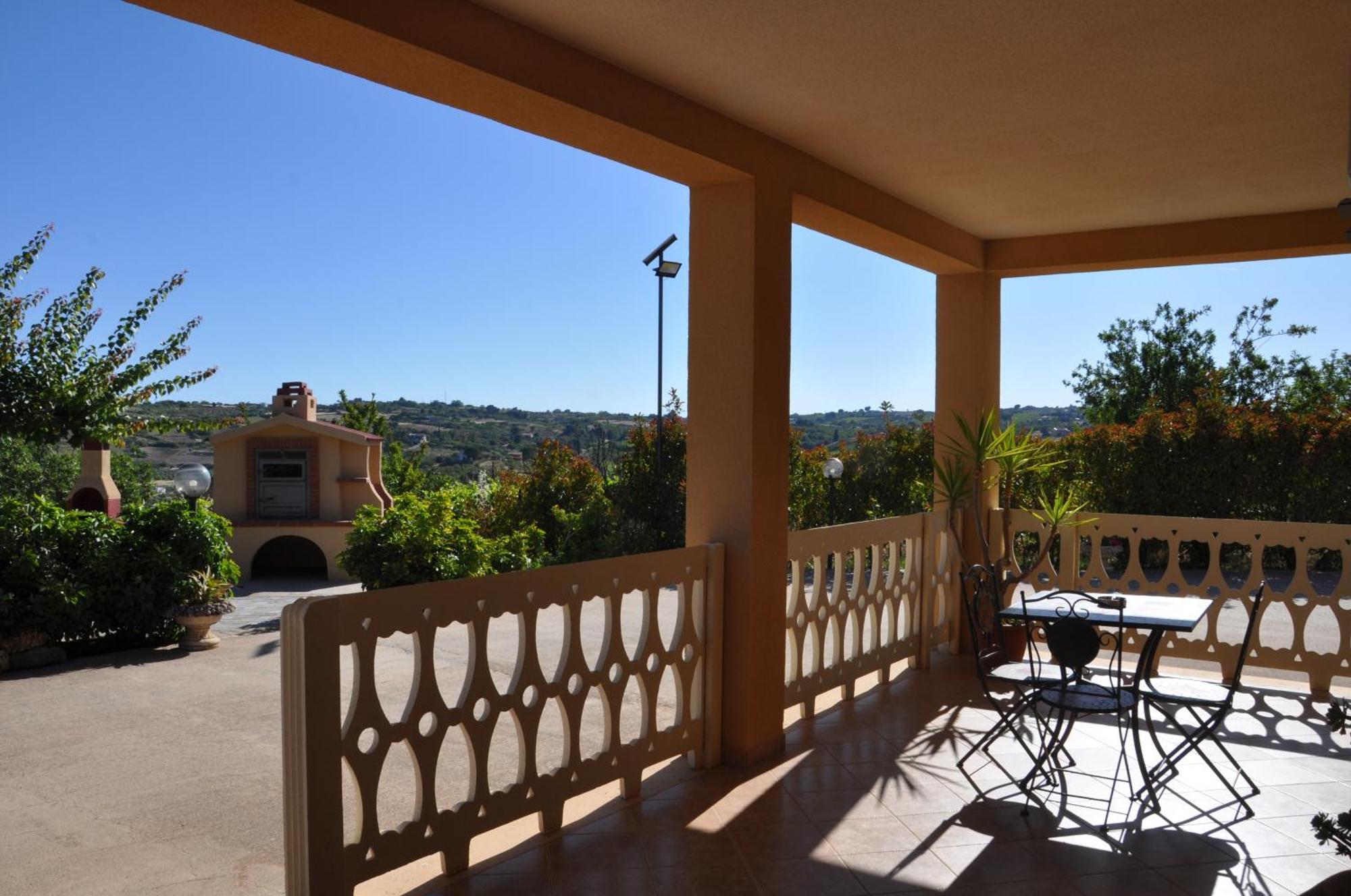 B&B La Terrazza Degli Scrittori Racalmuto Eksteriør billede